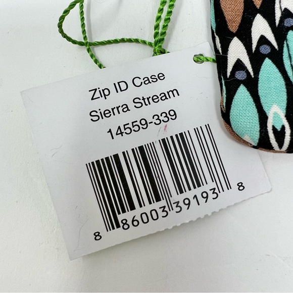 NWT Vera Bradley Zip ID Case Sierra Stream Pattern Wallet - Picture 5 of 6